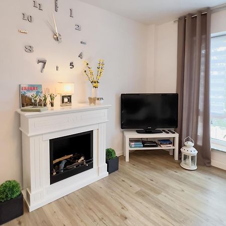 Schoene Helle & Gemuetliche Wohnung In Altstadtnaehe Erfurt Szoba fotó
